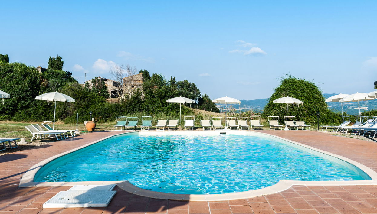 Apartment mit 2 Schlafzimmern in Castelnuovo di Val di Cecina mit schwimmbad und garten - Foto 1