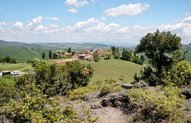 3 bedroom Apartment in Castelnuovo di Val di Cecina with swimming pool and garden - Photo 41