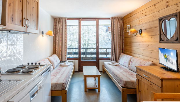 2 bedroom Apartment in Morillon - Photo 2