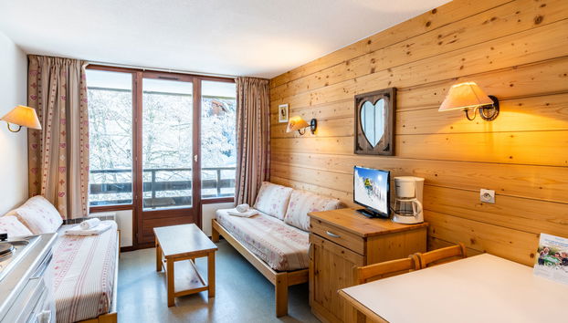 2 bedroom Apartment in Morillon - Photo 3