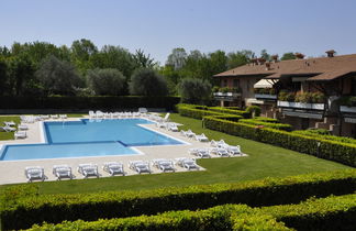 Foto 2 - Appartamento con 2 camere da letto a Lazise con piscina e vista sulle montagne