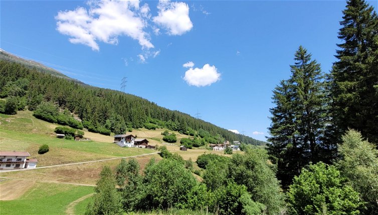 Photo 1 - Appartement de 2 chambres à Fließ avec terrasse et vues sur la montagne