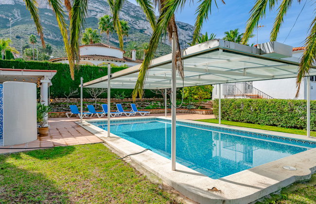 Casa de 4 quartos em Dénia com piscina privada e jardim - Foto 41