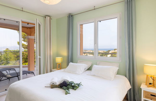 Casa de 5 quartos em Fréjus com piscina privada e jardim - Foto 5