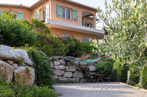 Foto 31 - Casa con 4 camere da letto a Fréjus con piscina privata e vista mare