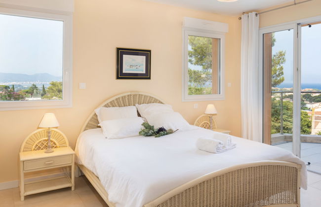 Casa de 5 quartos em Fréjus com piscina privada e jardim - Foto 13