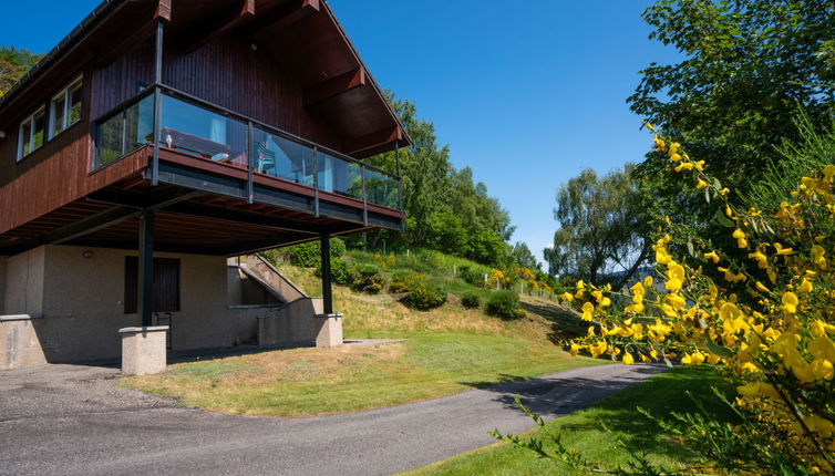 Foto 1 - Casa de 3 habitaciones en Inverness con jardín y vistas a la montaña