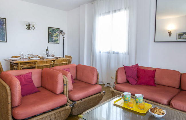 Casa de 4 quartos em Dénia com piscina e jardim - Foto 8