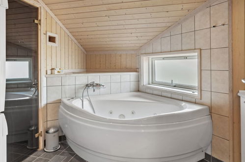 Foto 11 - Haus mit 3 Schlafzimmern in Væggerløse mit terrasse und sauna