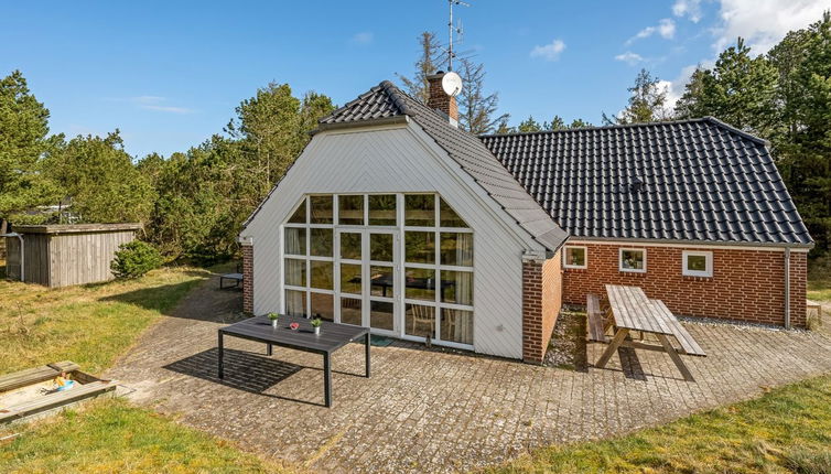 Foto 1 - Haus mit 5 Schlafzimmern in Oksbøl mit privater pool und terrasse