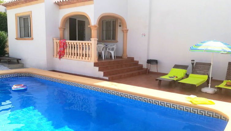 Foto 1 - Casa con 3 camere da letto a Jávea con piscina privata e vista mare