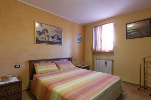 Photo 5 - 2 bedroom House in Pontedassio with garden and terrace