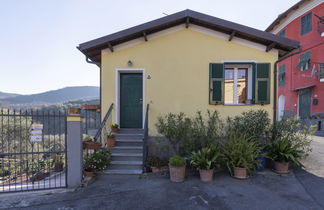 Photo 1 - Maison de 2 chambres à Pontedassio avec jardin et terrasse