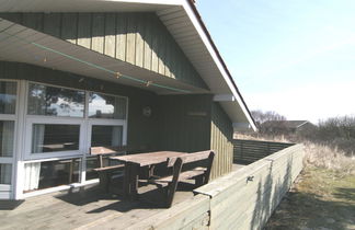 Photo 3 - Maison de 3 chambres à Rindby Strand avec terrasse et sauna