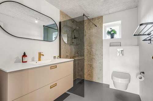 Foto 23 - Casa con 5 camere da letto a Blåvand con piscina privata e terrazza