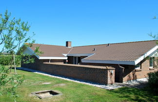 Foto 1 - Casa con 5 camere da letto a Blåvand con piscina privata e terrazza