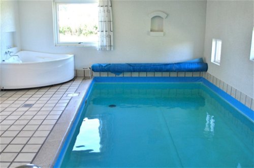 Foto 2 - Casa de 5 habitaciones en Blåvand con piscina privada y terraza