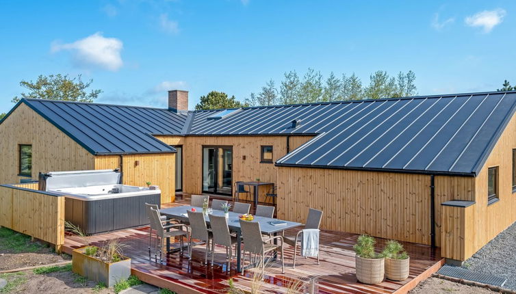 Photo 1 - 5 bedroom House in Blåvand with private pool and terrace