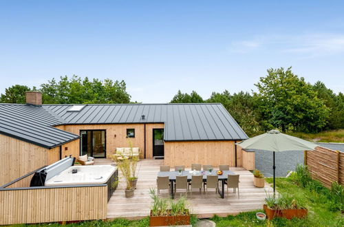 Foto 1 - Casa con 5 camere da letto a Blåvand con piscina privata e terrazza
