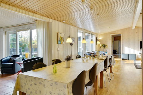 Foto 6 - Haus mit 7 Schlafzimmern in Væggerløse mit privater pool und terrasse