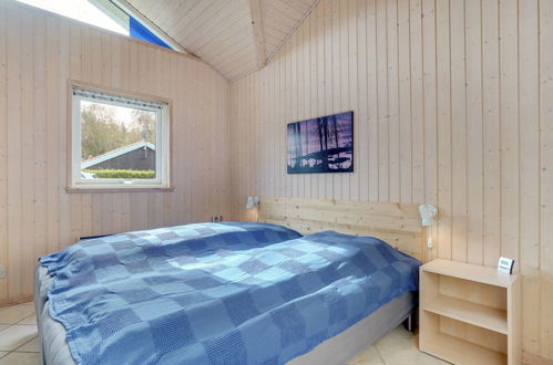 Foto 18 - Casa de 3 habitaciones en Vejby con terraza y sauna