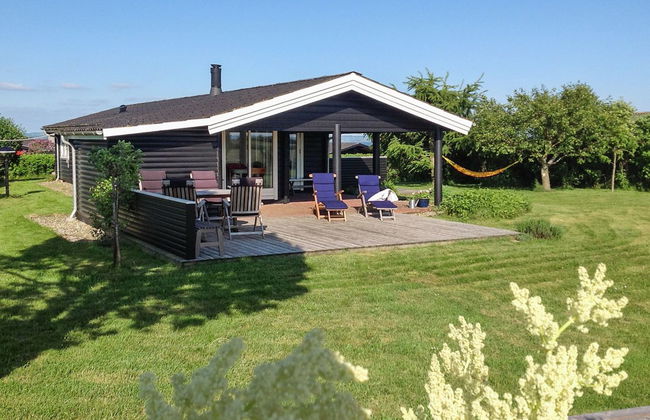 Casa de 3 quartos em Ebberup com terraço - Foto 1