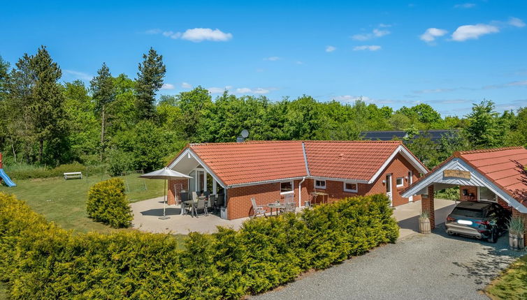 Photo 1 - Maison de 4 chambres à Oksbøl avec terrasse et sauna
