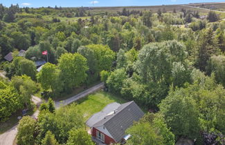 Photo 3 - 2 bedroom House in Thyholm with terrace and hot tub