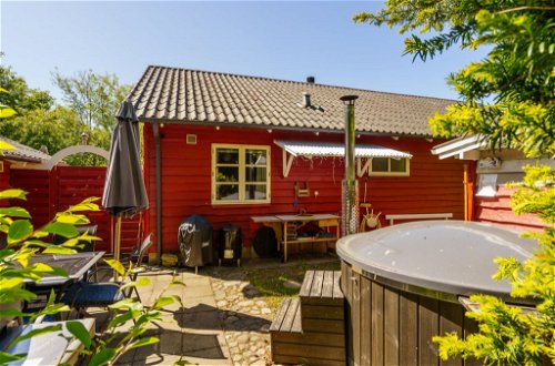 Foto 21 - Casa de 2 quartos em Thyholm com terraço e banheira de hidromassagem