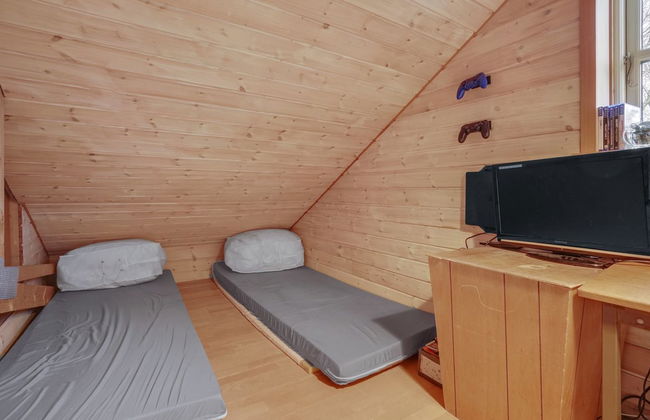 Casa de 2 quartos em Thyholm com terraço e banheira de hidromassagem - Foto 23