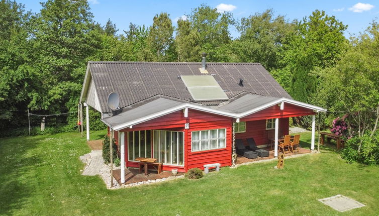 Foto 1 - Casa de 2 quartos em Thyholm com terraço e banheira de hidromassagem