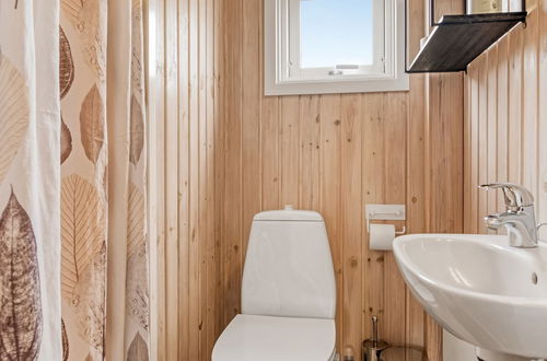 Foto 13 - Casa de 3 quartos em Løkken com terraço e sauna
