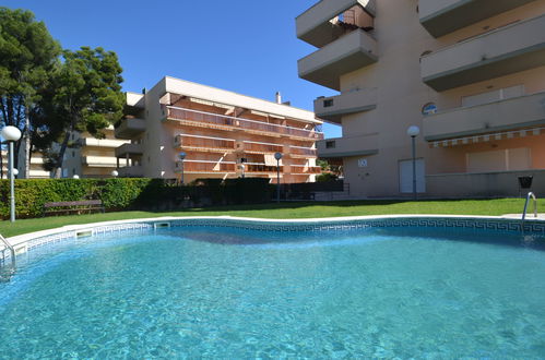 Photo 1 - Appartement de 2 chambres à Salou avec piscine et vues à la mer