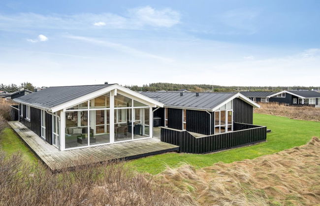 4 bedroom House in Løkken with terrace and sauna - Photo 1