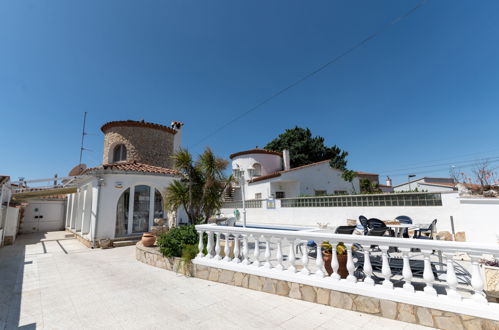 Foto 37 - Casa de 3 quartos em Castelló d'Empúries com piscina privada e vistas do mar