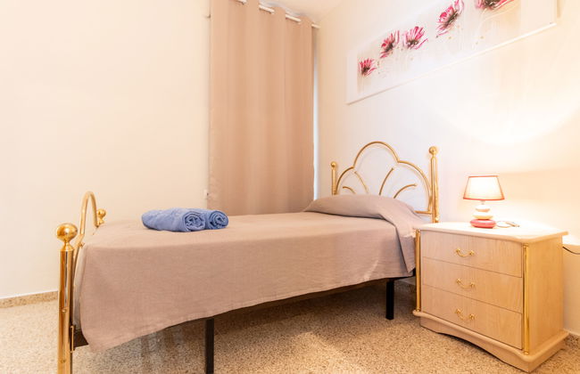 5 bedroom House in Castelló d'Empúries with private pool and garden - Photo 18