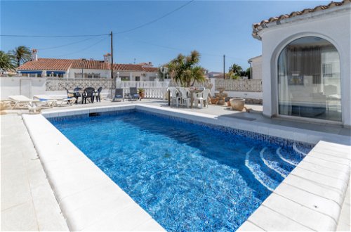 Foto 33 - Haus mit 3 Schlafzimmern in Castelló d'Empúries mit privater pool und blick aufs meer