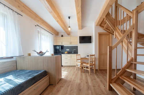 Photo 2 - Maison de 1 chambre à Stráž nad Nežárkou avec terrasse