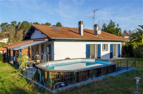Foto 1 - Casa de 3 quartos em Urrugne com piscina privada e vistas do mar