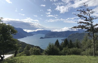 Foto 2 - Casa de 2 quartos em Plesio com jardim e vista para a montanha