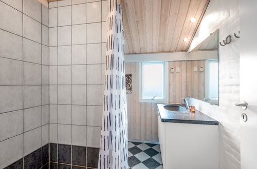 Photo 22 - 4 bedroom House in Hvide Sande with terrace and sauna