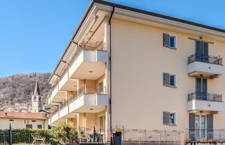 Photo 1 - 2 bedroom Apartment in Gravedona ed Uniti with garden
