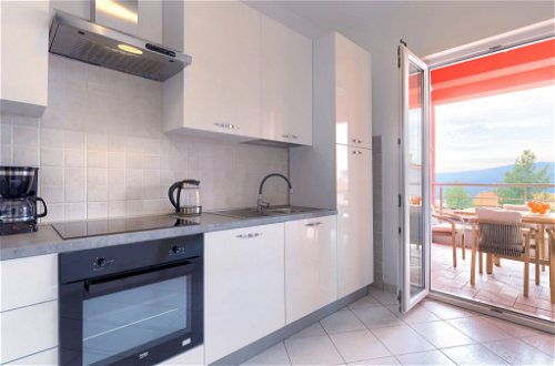 Photo 5 - Appartement de 2 chambres à Labin avec terrasse et vues à la mer