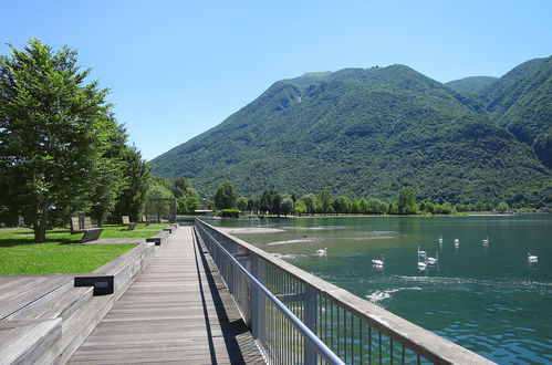 Foto 33 - Apartamento de 1 habitación en Porlezza con vistas a la montaña