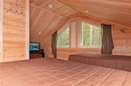 Foto 14 - Casa con 3 camere da letto a Pelkosenniemi con sauna e vista sulle montagne