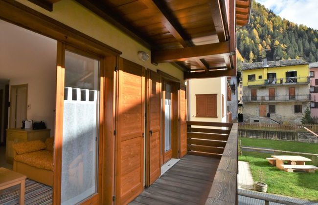 Apartamento de 2 quartos em Campodolcino com jardim e terraço - Foto 11