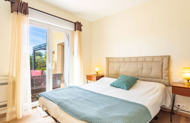 Casa con 3 camere da letto a Bormes-les-Mimosas con piscina privata e giardino - Foto 9
