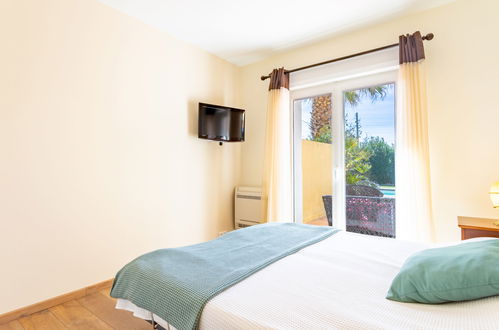 Foto 10 - Casa con 3 camere da letto a Bormes-les-Mimosas con piscina privata e vista mare