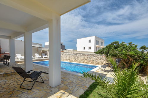 Foto 50 - Casa de 4 quartos em Ražanac com piscina privada e vistas do mar