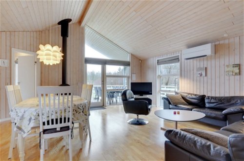 Foto 3 - Casa de 3 quartos em Toftlund com terraço e sauna
